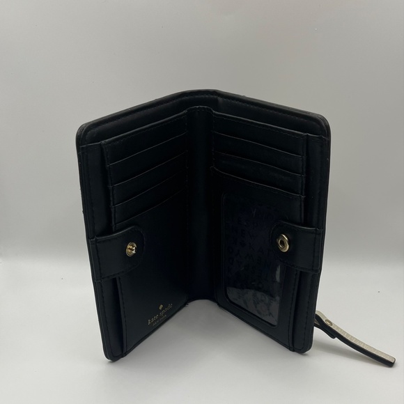 Kate Spade Medium Bifold Wallet – Stylish, Compact & Functional - Picture 3 of 4